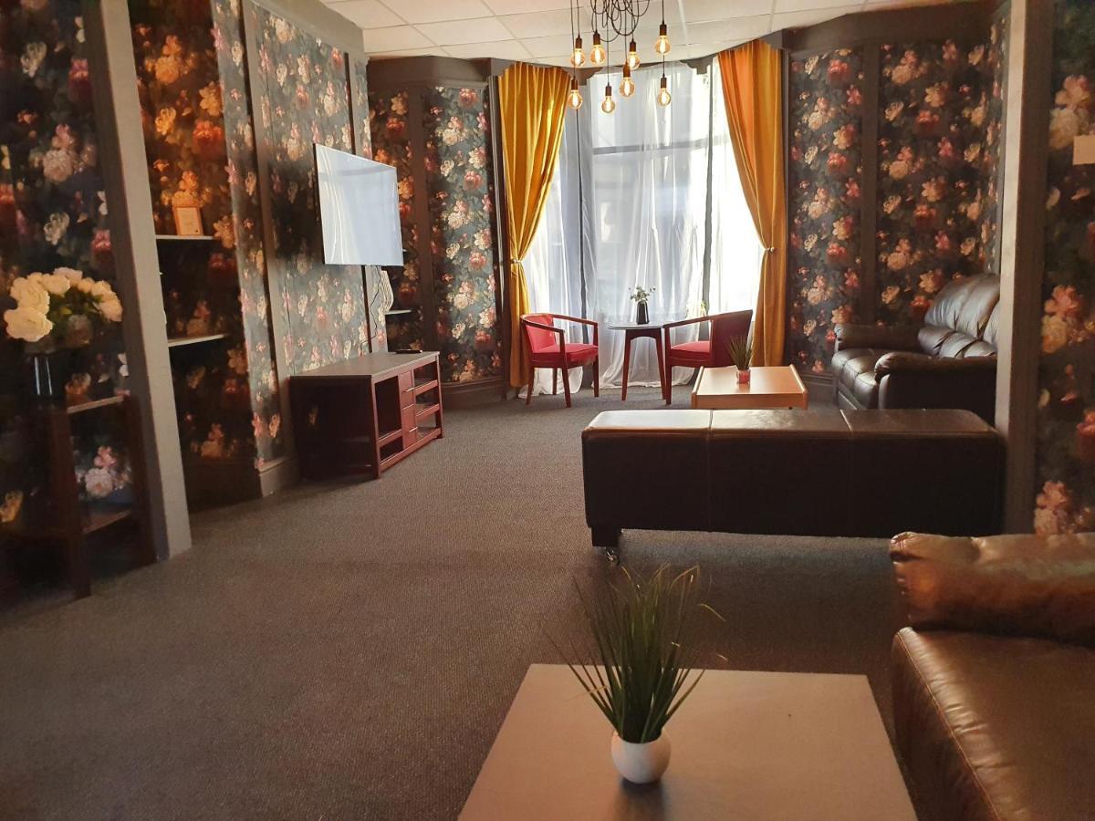 Balkan Hotel ブラックプール エクステリア 写真